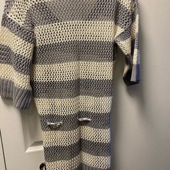 Crochet Gray & White Striped Mesh Dolman Sleeve top - Picture 2 of 7